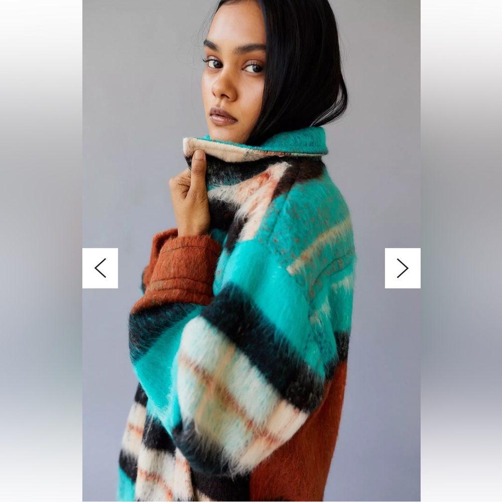 Colorful Plaid Button-Up Jacket - Picture 5 of 6